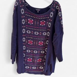 Lucky Brand Navy Blue Top Boho with Embroidery size Medium 3/4 length